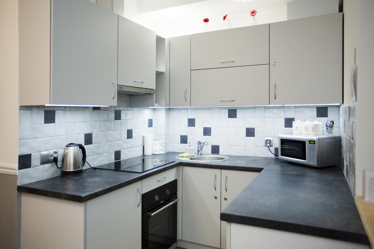White Home Apartment Bialystok Bagian luar foto