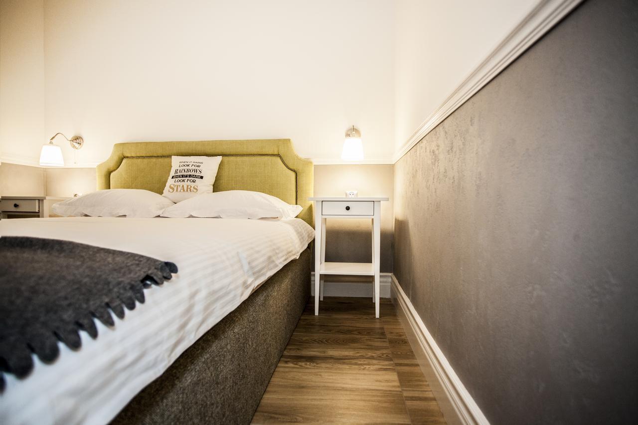 White Home Apartment Bialystok Bagian luar foto
